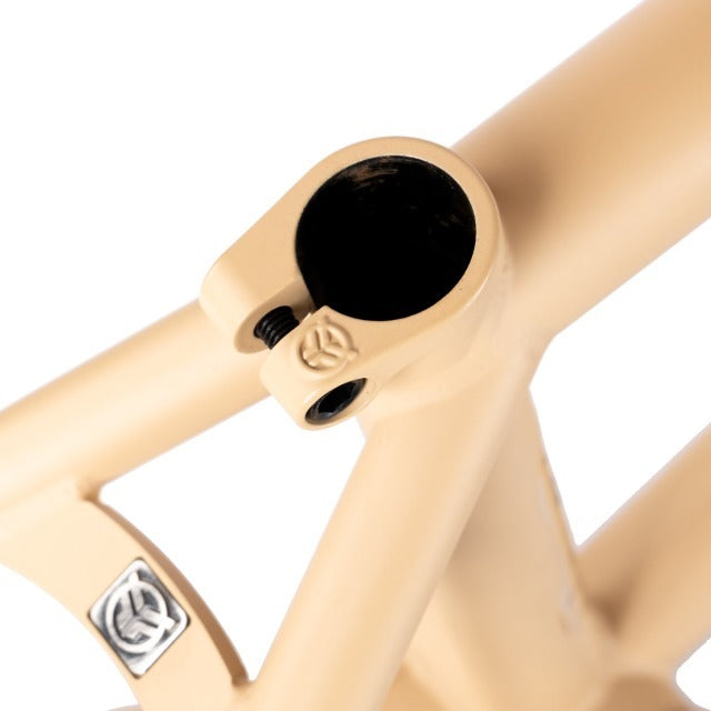 Federal Boyd ICS2 Frame Boyd Hilder Signature