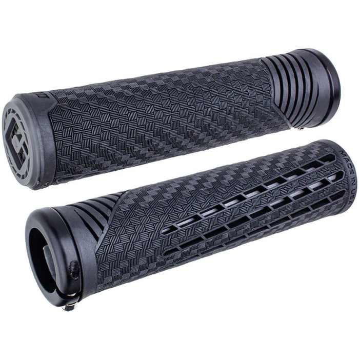 ODI BMX/MTB CF LOCK-ON GRIPS