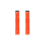 ÉCLAT PULSAR GRIP in orange, long-lasting flangeless mushroom style with super soft rubber.
