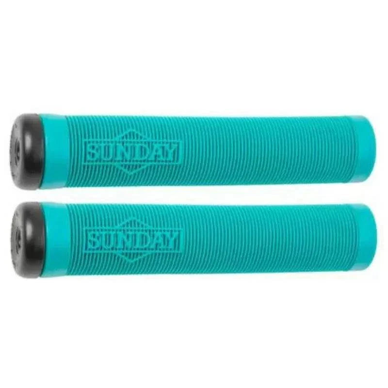 Sunday Cornerstone Grip in turquoise with ribbed design and Odyssey Par Ends, 150mm length