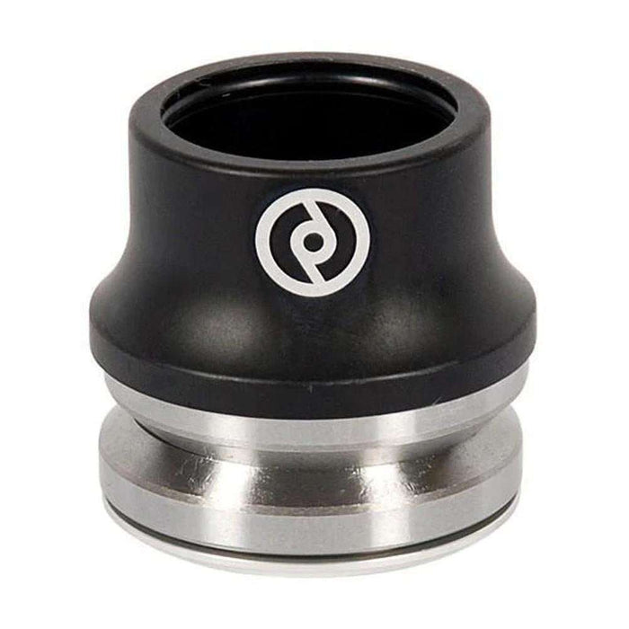 Close-up of PRIMO CHURCHILL HEADSET part with black and silver design and logo