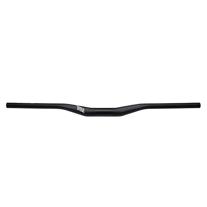 MTB FORM carbon handlebar in matte black with 35mm diameter, 800mm width, and ergonomic rise and sweep for mountain biking.