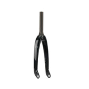 Black ARISE SOLAR PRO FORK made of lightweight Torayca carbon fiber with tapered steerer and 20mm thru axle dropout for BMX racing.