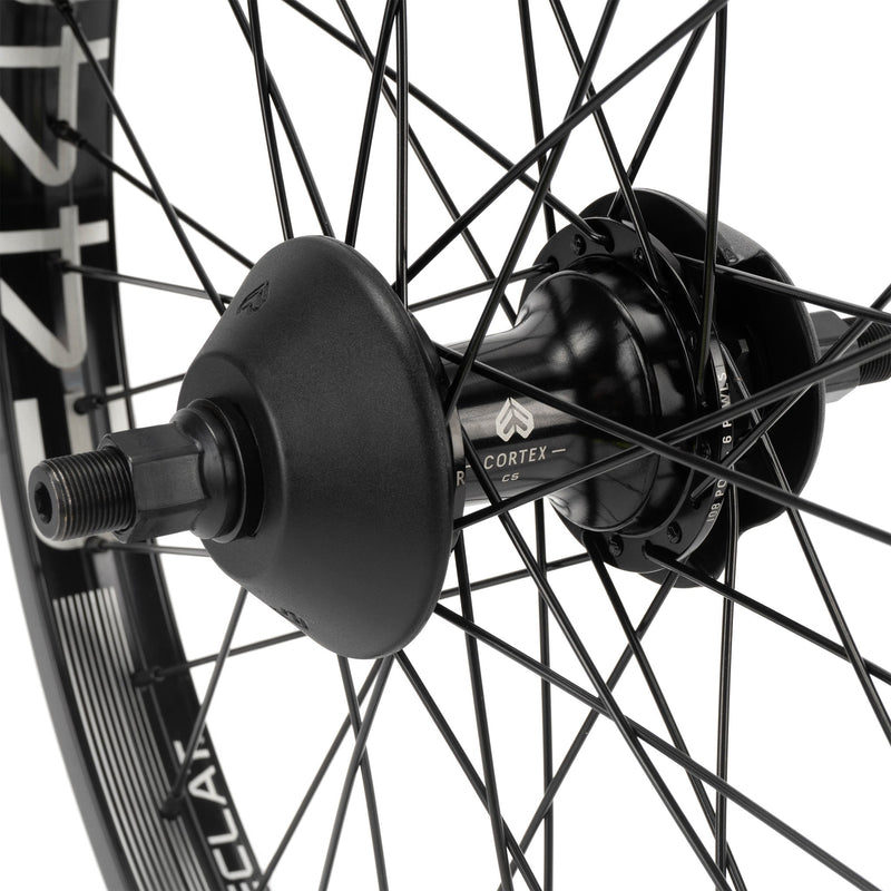 ÉCLAT E440 Cortex EVO CS rear wheel with black spokes and sealed hub.