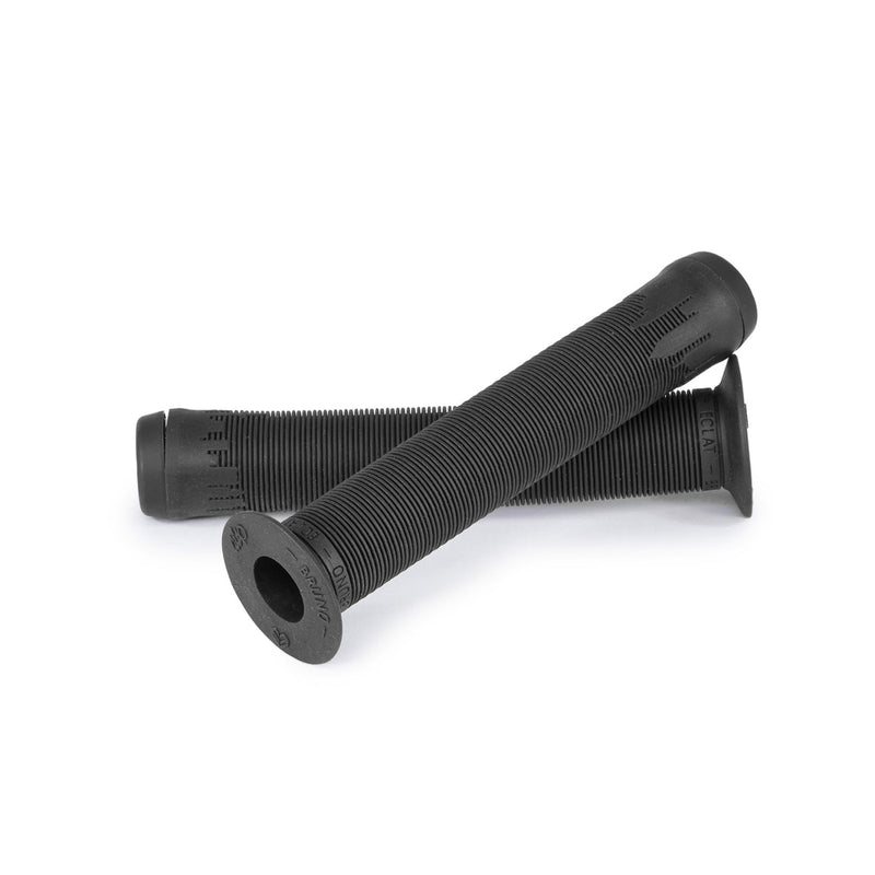 ÉCLAT BRUNO GRIP black rubber handlebar grips with ribbed texture and éclat nylon Corx V2 barends.