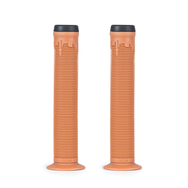 ÉCLAT BRUNO GRIP in gum color with VEX K compound rubber for superior grip and durability.