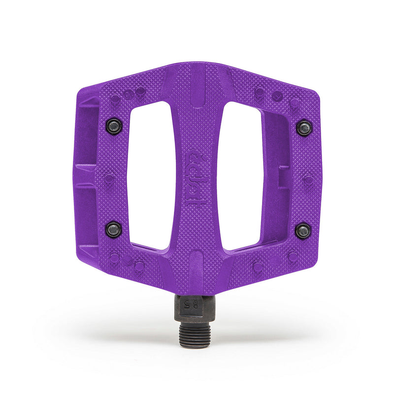 Purple ÉCLAT CONTRA PEDAL with knurled top surface and replaceable pins, thin and strong design.