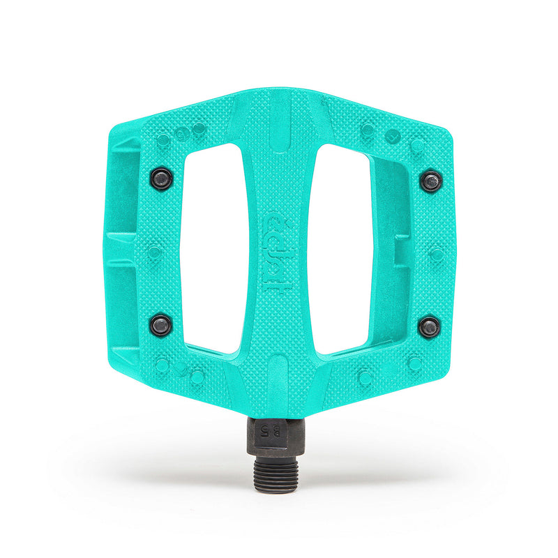 ÉCLAT CONTRA PEDAL turquoise, lightweight design, strong crmo spindle, replaceable pins, knurled surface.