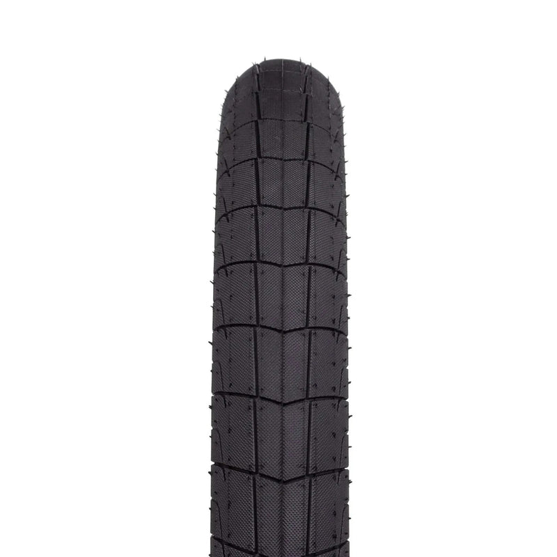 ÉCLAT FIREBALL TIRE with grind-friendly tread and puncture-resistant sidewalls, designed for street riding.