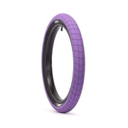 ÉCLAT FIREBALL TIRE, high traction street bike tire with puncture-resistant CobWeb nylon, featuring grind-resistant Pangolin sidewall.