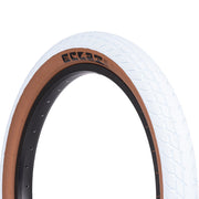 ÉCLAT MORROW TIRE with grippy tread, cobweb puncture-proof layer, pangolin sidewall, tan/gum sidewall, ideal for BMX durability and performance.