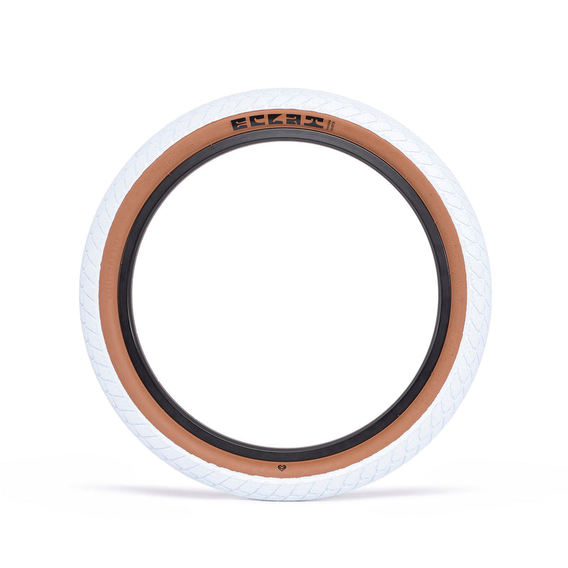 ÉCLAT MORROW TIRE with white and gum sidewall, BMX high-performance tire featuring anti-puncture technology.