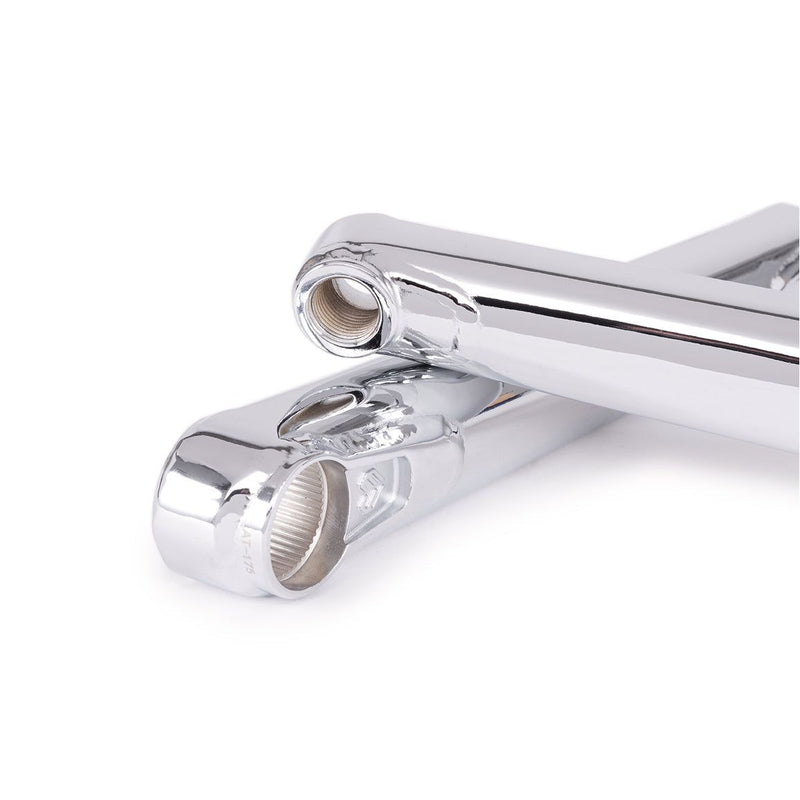 ÉCLAT ONYX CRANKS with super-hollow 24mm spindle and investment cast design in polished chrome.