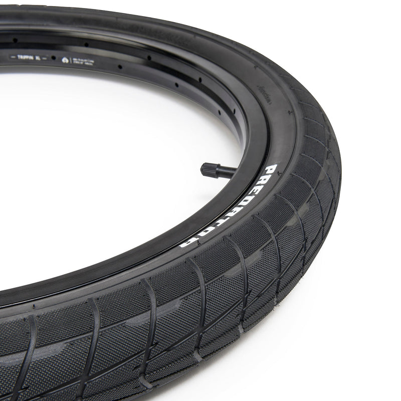 ÉCLAT PREDATOR TIRE, Bruno Hoffmann signature, durable sidewalls, 2.30" size, black, high traction, BMX street riding.
