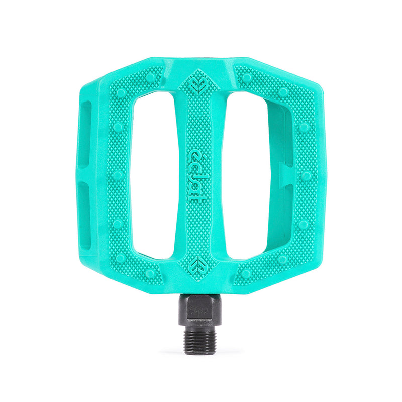 ÉCLAT SLASH PEDAL in teal with knurled top surface and crmo spindle, lightweight design.