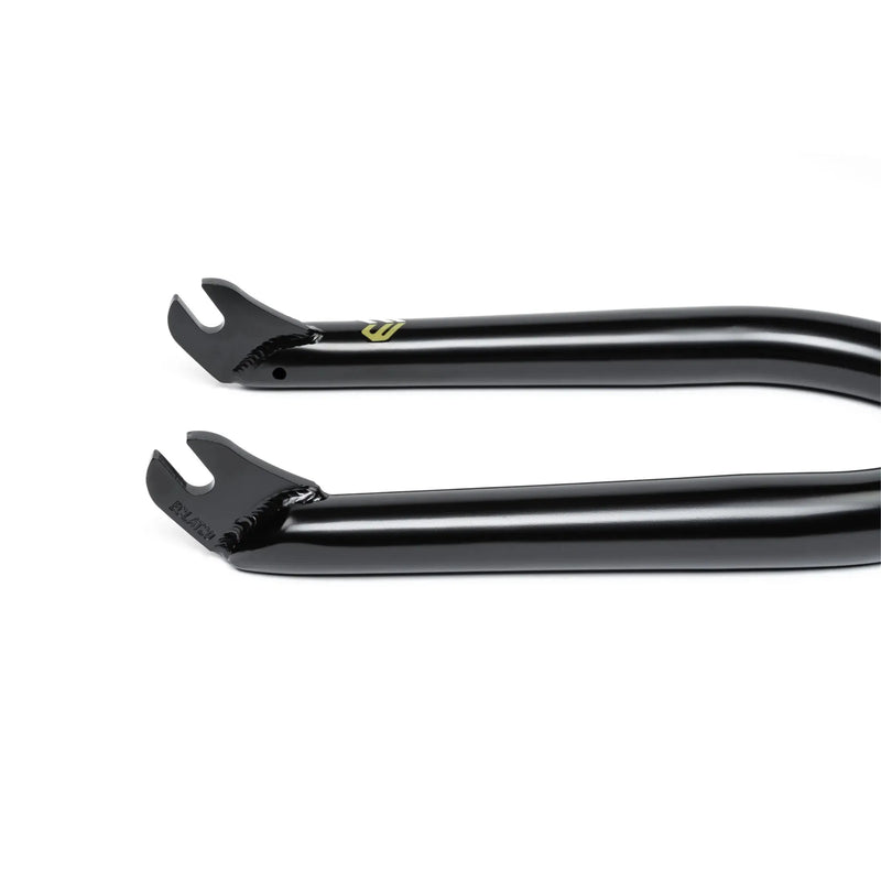 ÉCLAT STORM FORK – JORDAN GODWIN, black BMX forks with CNC machined steerer, 20mm offset, durable 4130 crmo material.
