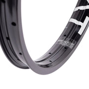 ÉCLAT TRIPPIN RIM, 38mm wide, 6061-T6 alloy, durable triple pin design.