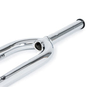 Éclat Coda Fork in chrome finish, featuring seamless 4130 crmo construction and CNCd steerer.
