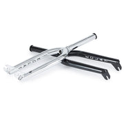 Éclat Coda Fork in black and chrome with seamless 4130 crmo construction, CNC’d steerer, and peg-friendly invest cast dropouts, featuring 26mm and 32mm offsets.