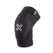 Black and white Fuse Alpha Classic Knee Pad with Duratex neoprene and EVA foam protection.