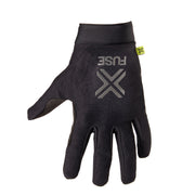 FUSE OMEGA GLOVE BLACK with breathable upper and durable Clarino palm material.