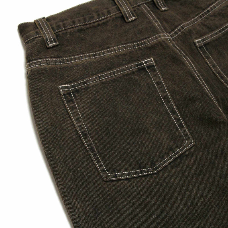 HEAVIES CLASSIC BROWN JEANS with high-waisted design and five pockets.