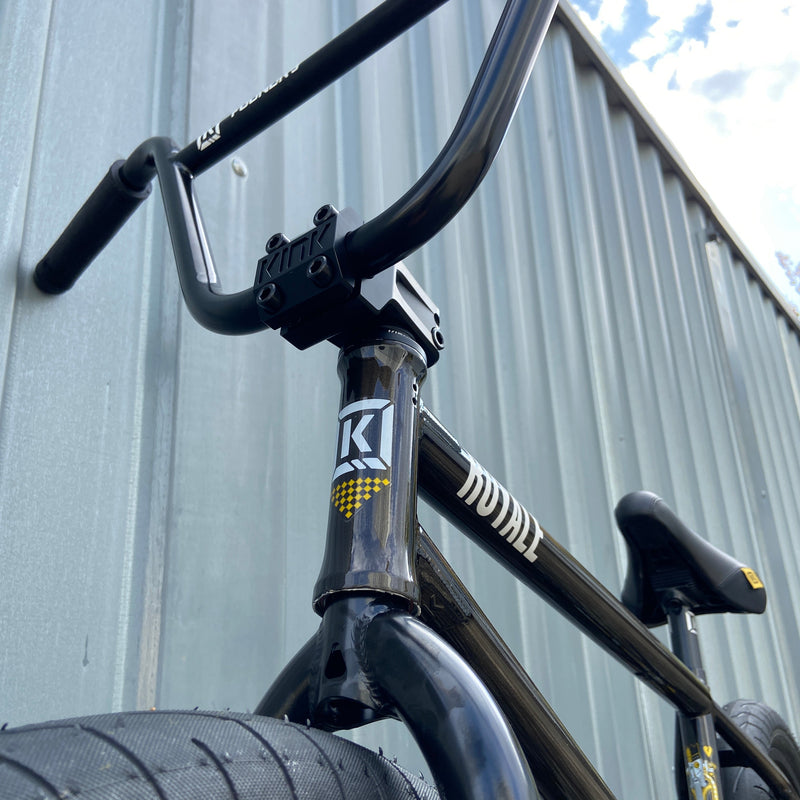 Vélo custom BMX WETHEPEOPLE Chaos Machine Pro Custom Bike