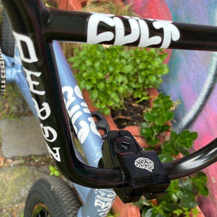 CULT/ SHORTY IC2  X PEOPLE´S STORE CUSTOM BIKE