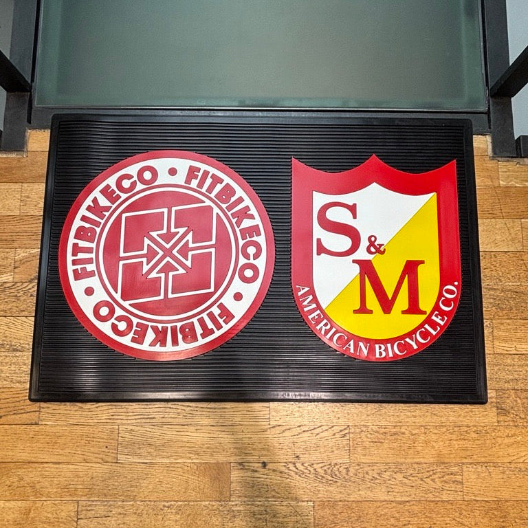 S & M FLOOR MATT