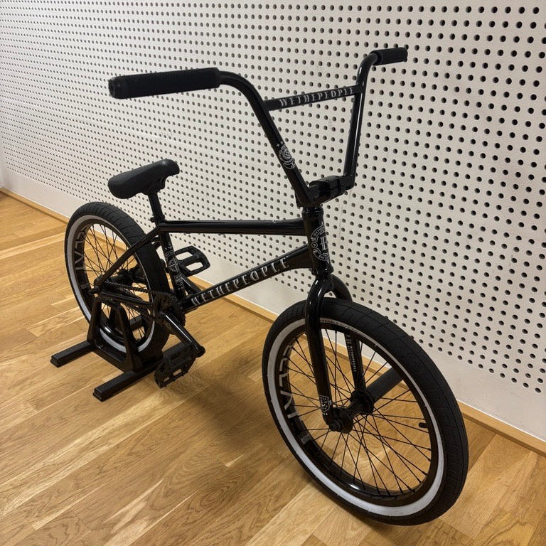 WETHEPEOPLE BATTLESHIP /DISPLAY MODEL