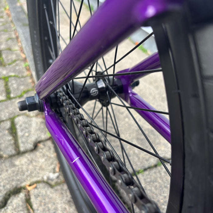 RADIO DARKO /DISPLAY MODEL