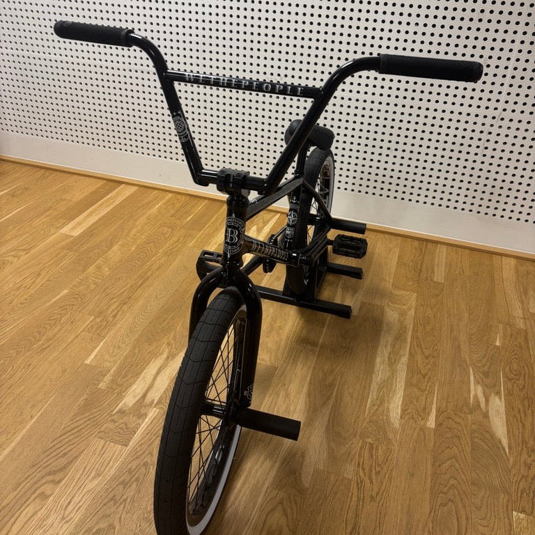 WETHEPEOPLE BATTLESHIP /DISPLAY MODEL