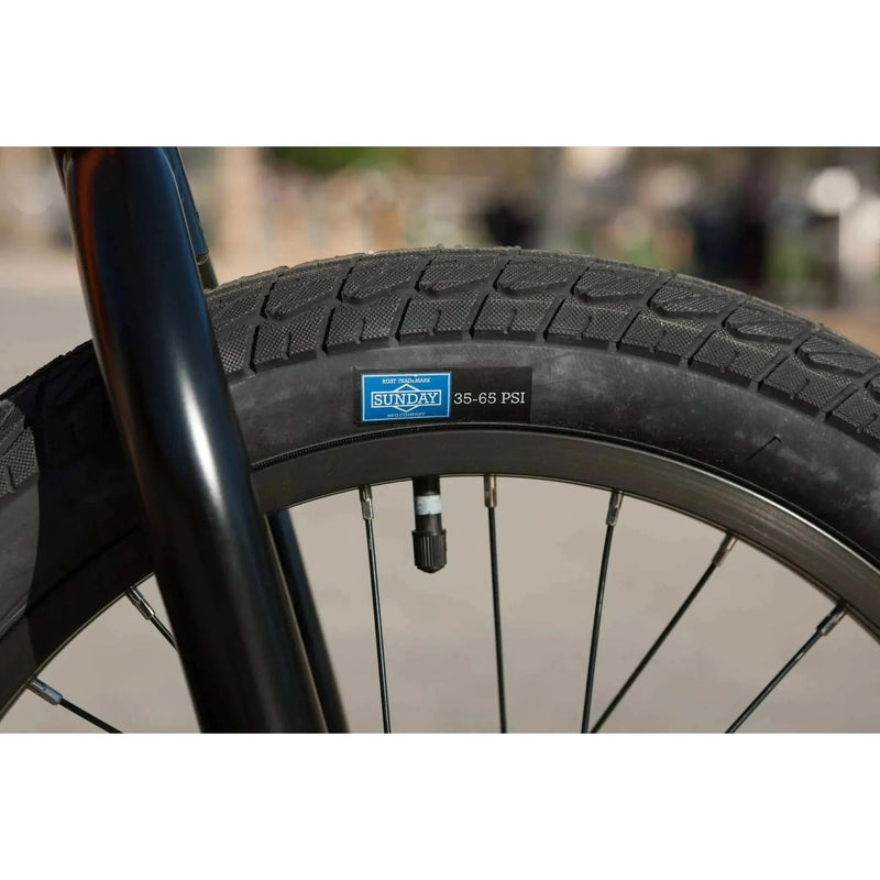 SUNDAY PRIMER 18" MY2023 COMPLETE BIKE