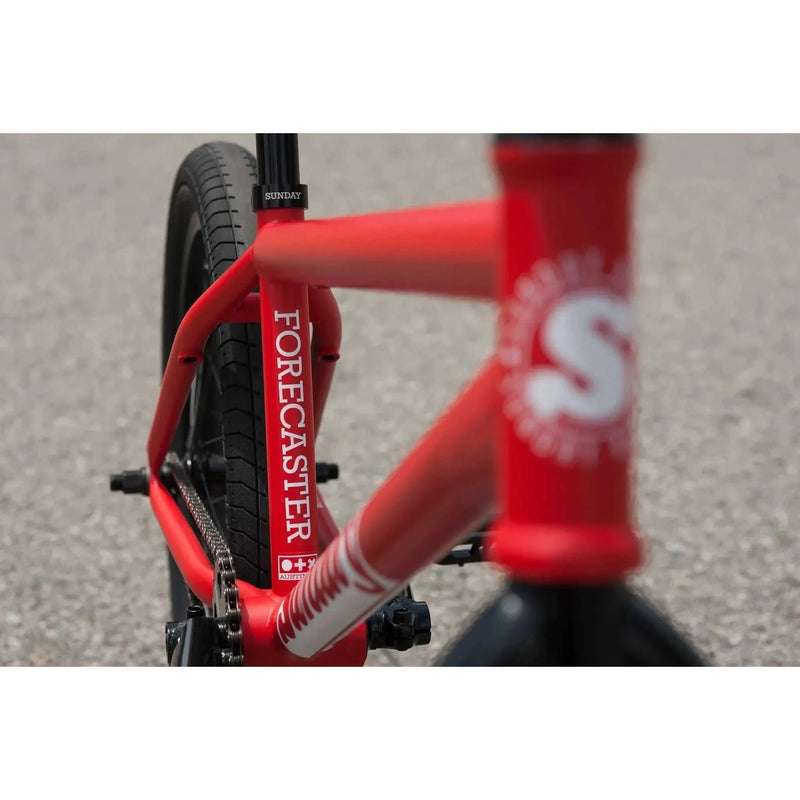 SUNDAY FORECASTER SILVA COMPLETE BIKE