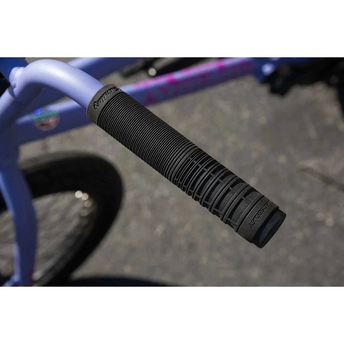 SUNDAY STREET SWEEPER RHD 20.75" SEELEY