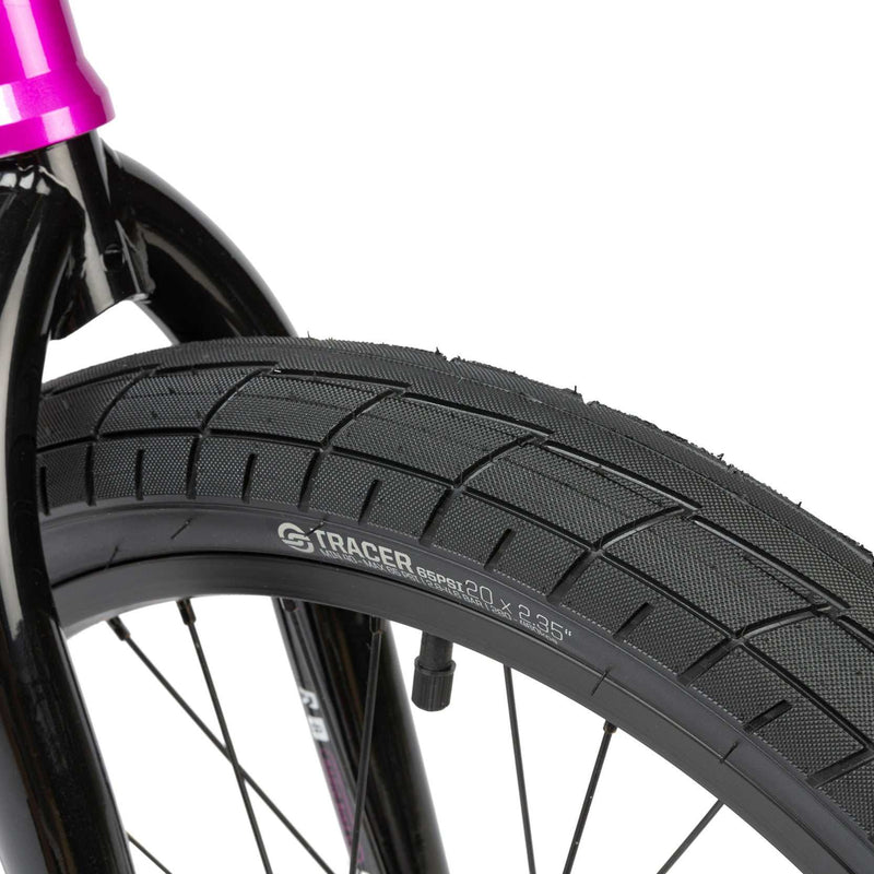 Close-up of RADIO SAIKO 20 bike front tire with Salt Tracer 20 x 2.35 inch tread design