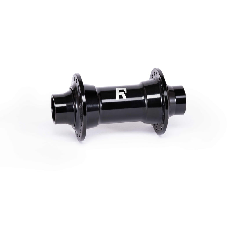 Black Radio Sonar MTB front hub designed for thru-axle systems with 6-bolt disc and non-disc options.