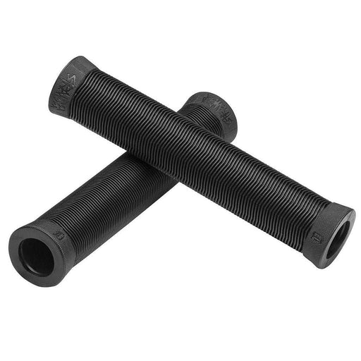 Black Stranger Piston V1 grips with wavey ribbed pattern and included plugz bar ends