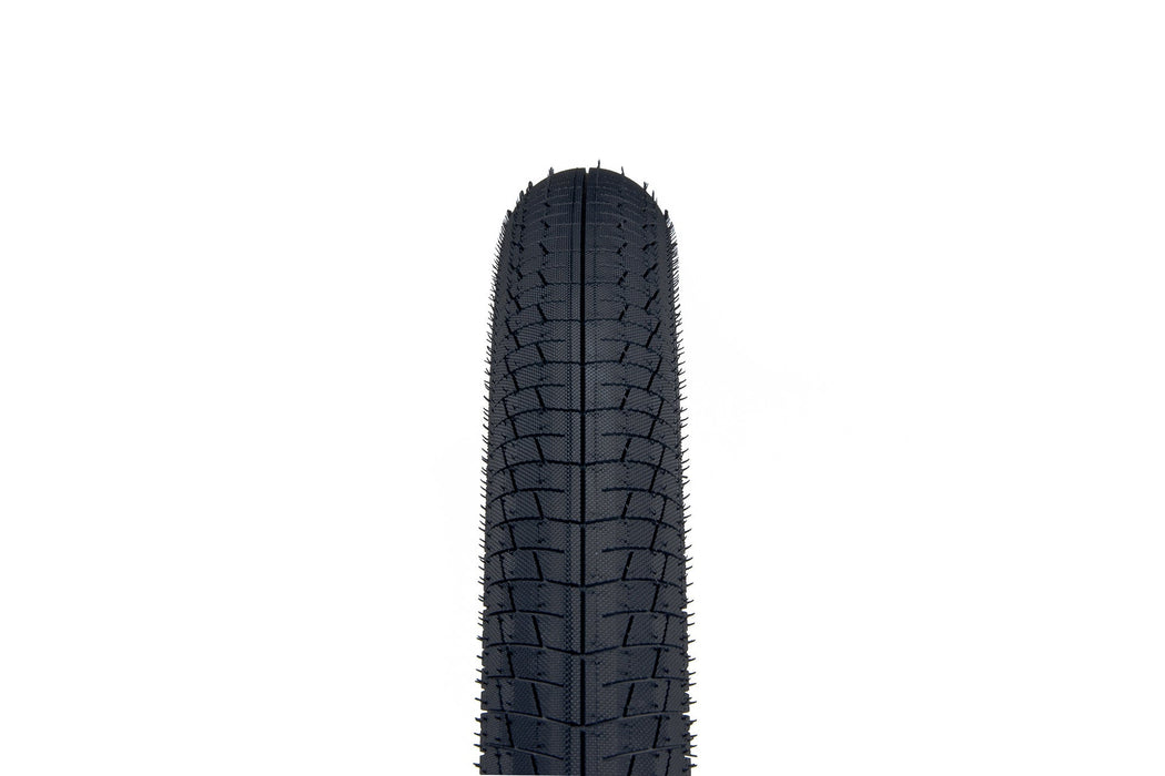 Saltplus Pitch Flow Tire