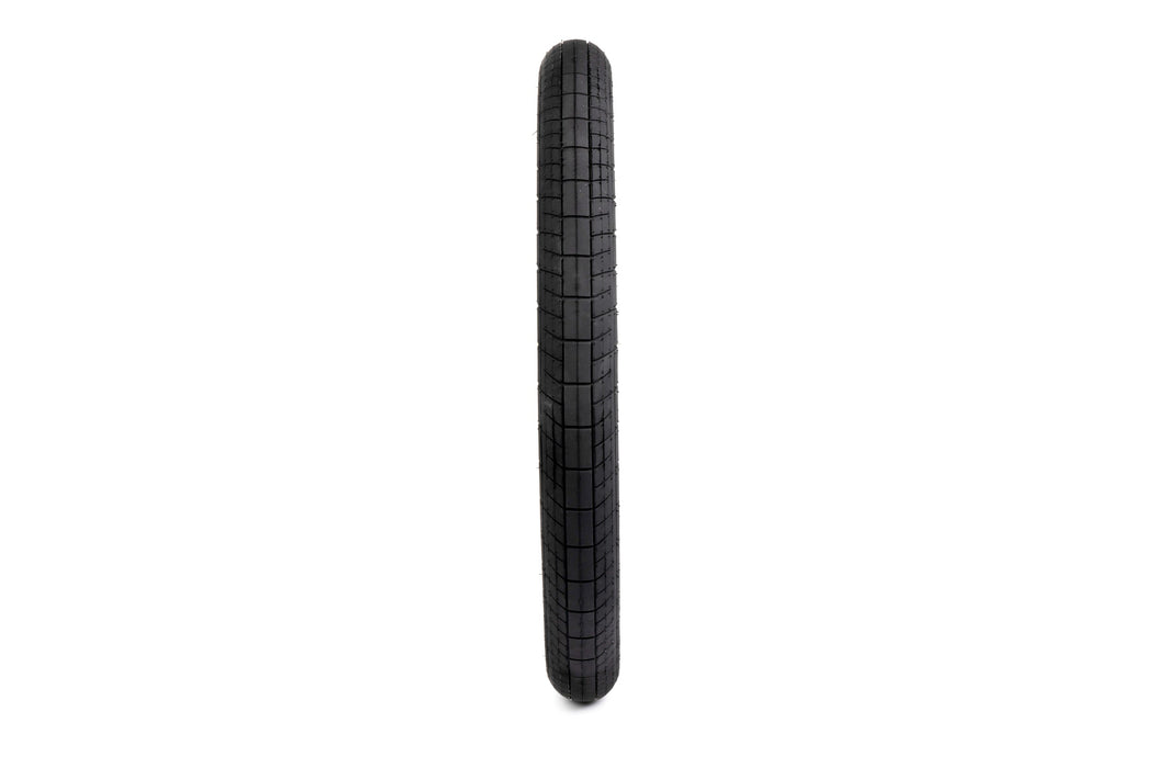 Saltplus Sting Tire