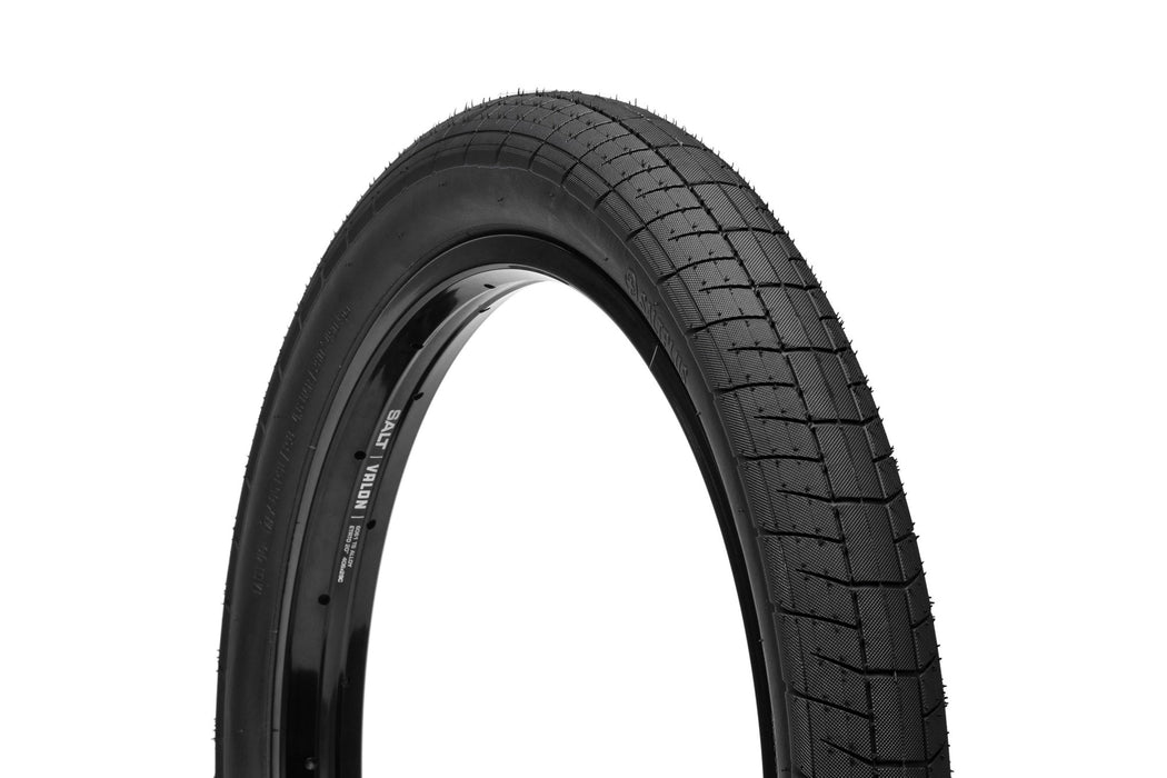 Saltplus Sting Tire