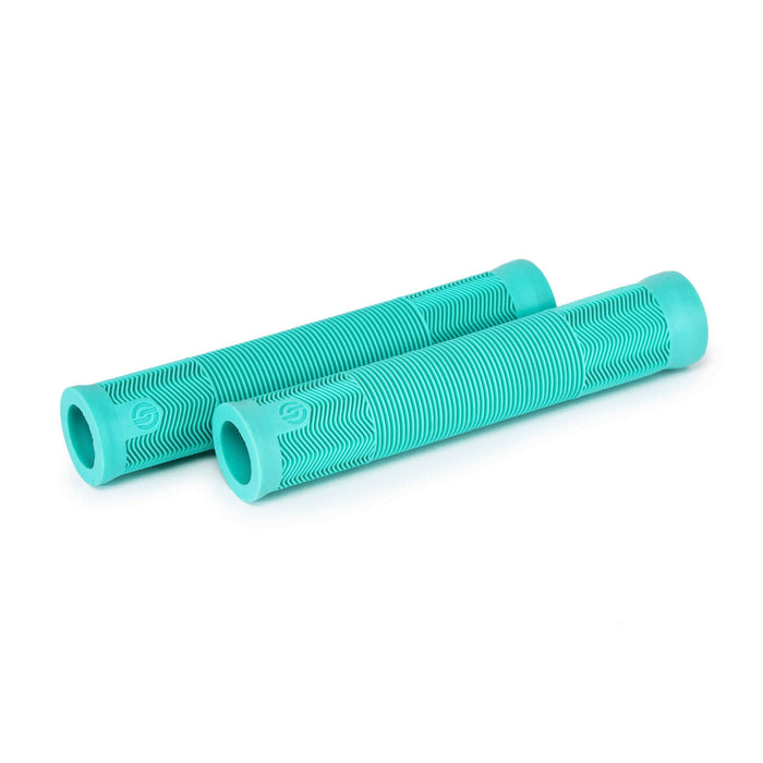 Teal SALT EX GRIPS, 154mm length, flangeless design, soft compound.