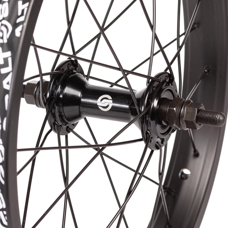 SALT ROOKIE front wheel in black with low flange alloy hub and 35mm BEAM rim, available in multiple sizes.