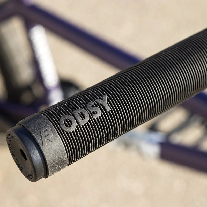 SUNDAY DARKWAVE AUTHENTIC 2025