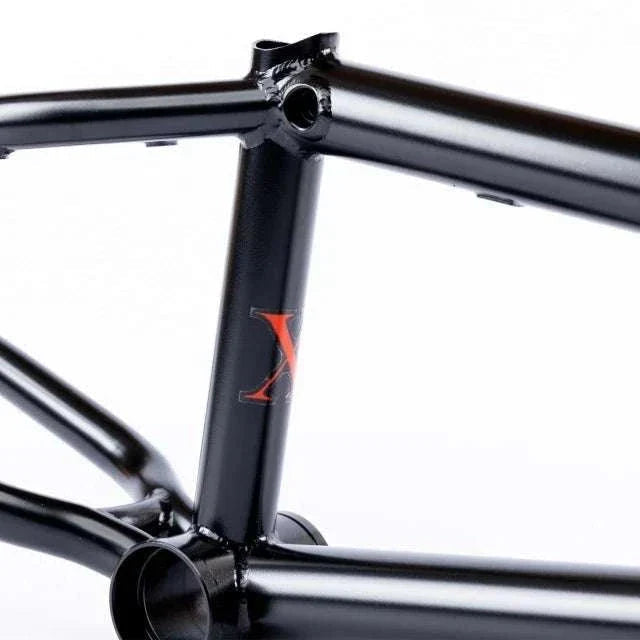 TOTAL BMX 657 FRAME black BMX frame with durable chromoly tubing and ovalised chainstays for enhanced sprocket clearance