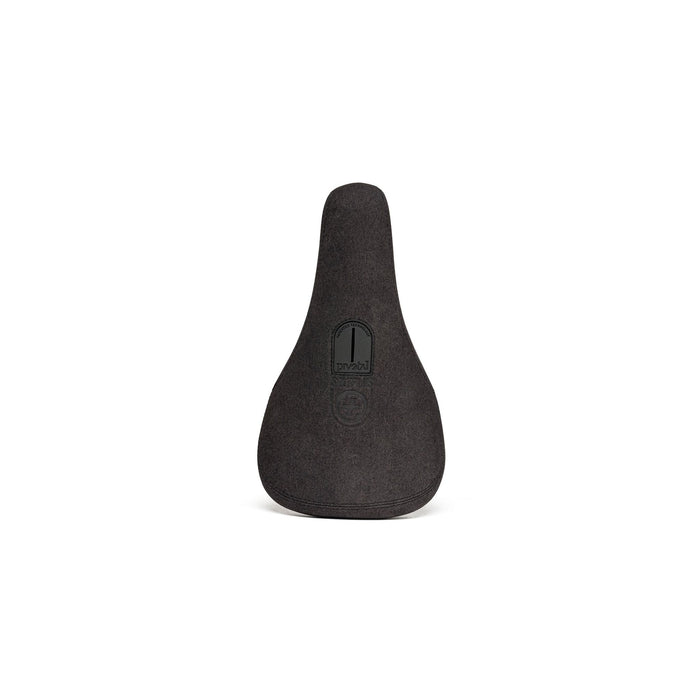 SALTPLUS PIVOTAL SEAT black with embossed top cover and plastic bumpers.