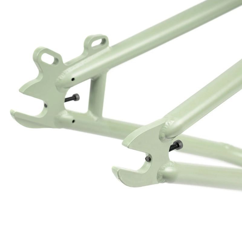 People's Store WETHEPEOPLE CHAOS MACHINE 22 FRAME /TYSON JONES-PENI SIGNATURE