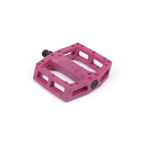 Pink BSD SAFARI Pedal made of tough nylon fiberglass with multiple grip pins and heat-treated axle, designed for durability and optimal grip.