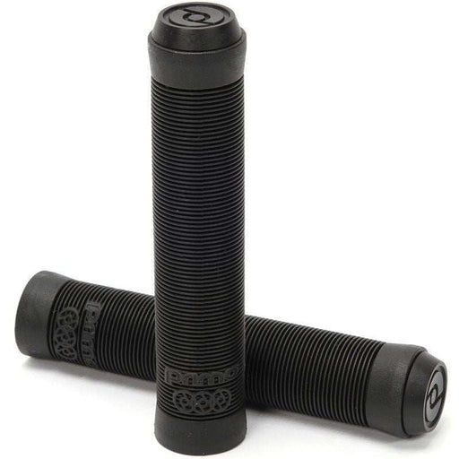 Pair of black PRIMO LOGO Grips with ribbed texture for bike handlebars providing control and comfort