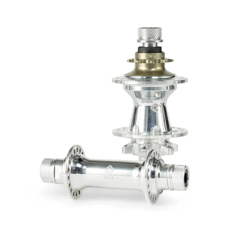 Lightweight ÉCLAT EXILE CS HUB for trail riders, featuring 7075-T6 alloy, 120 engagement points, and disc brake compatibility.